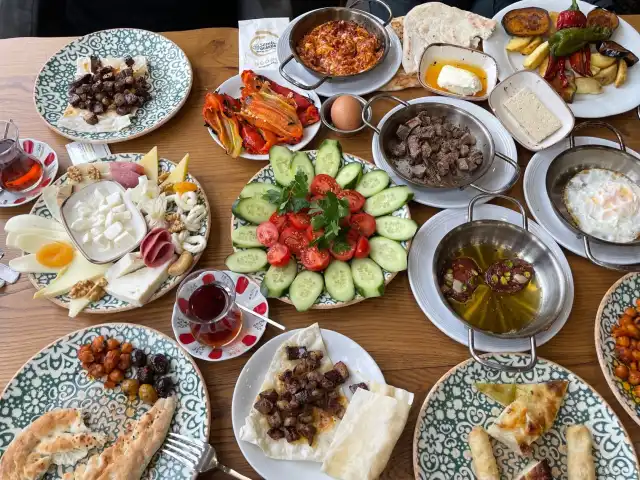 Sembol Ocakbaşı Çamlıca'nin yemek ve ambiyans fotoğrafları 1