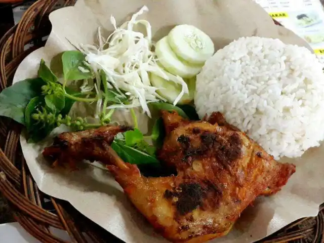 Gambar Makanan Nasi Uduk & Ayam Goreng Mas Miskun 14