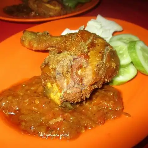 Gambar Makanan Kedai Ayam Jago, Jl BASUKI RACHMAT NO 58 1