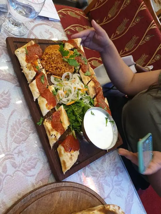 TurguT Kebab Restaurant'nin yemek ve ambiyans fotoğrafları 71