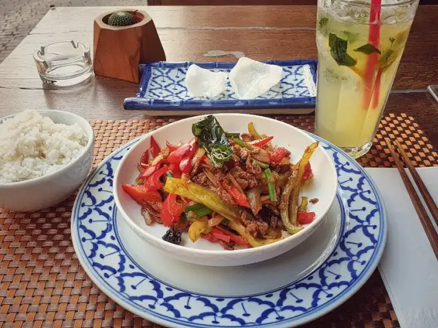 Az Çok Thai'nin yemek ve ambiyans fotoğrafları 45