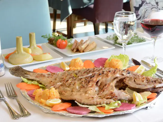 Fish Gourmet Foça Restaurant'nin yemek ve ambiyans fotoğrafları 15