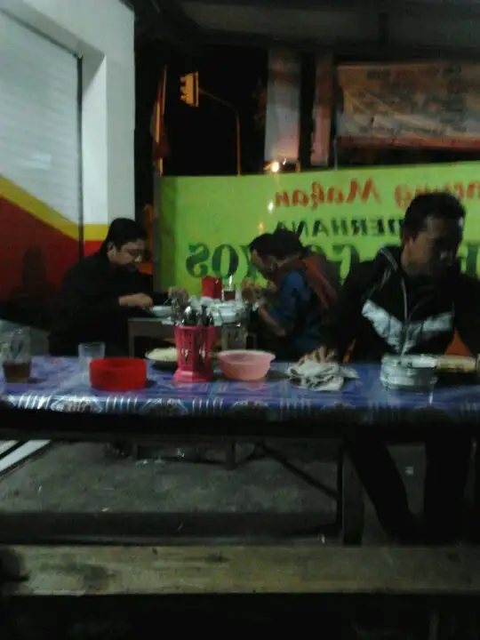 Gambar Makanan Warung Makan Sederhana Sego Gobyos 10