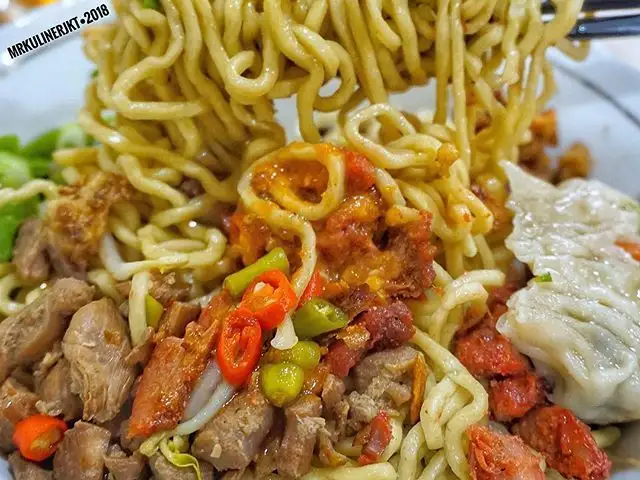 Gambar Makanan Bakmi Medan Kebon Jahe 10