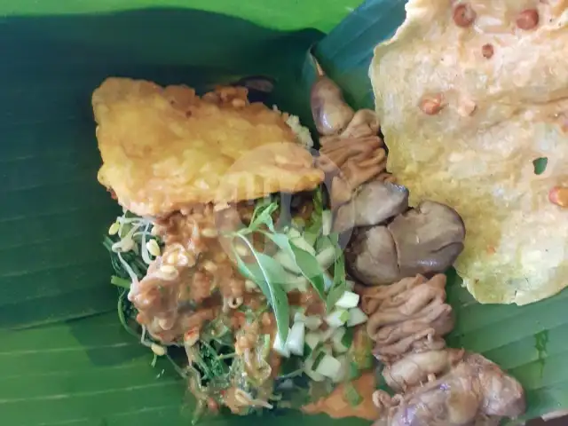 Gambar Makanan Pecel Pincuk Madiun Pak Ali, Kaliurang 7