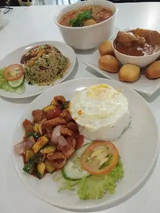 Kafe Kang Tasty Corner 江家名食