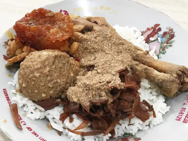 Gambar Makanan Gudeg Song Djie (01) Bu Atmo Kuncen 1