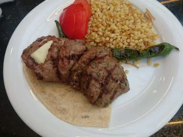 Karaköy Gedikli Köfte'nin yemek ve ambiyans fotoğrafları 49