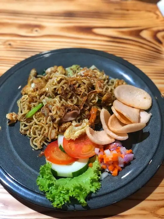 Gambar Makanan Resto Taman Luku 15