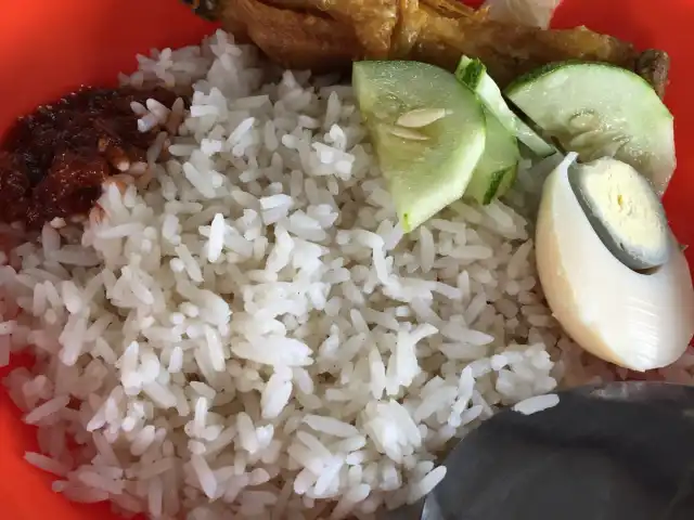 Kedai Makan Nasi Lemak Jalan Bomba Food Photo 4