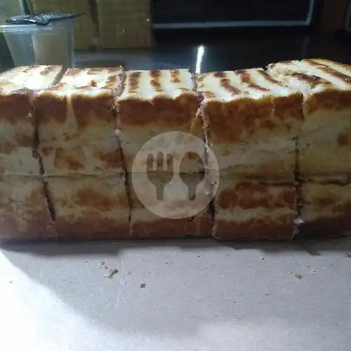 Gambar Makanan roti bakar laela 5