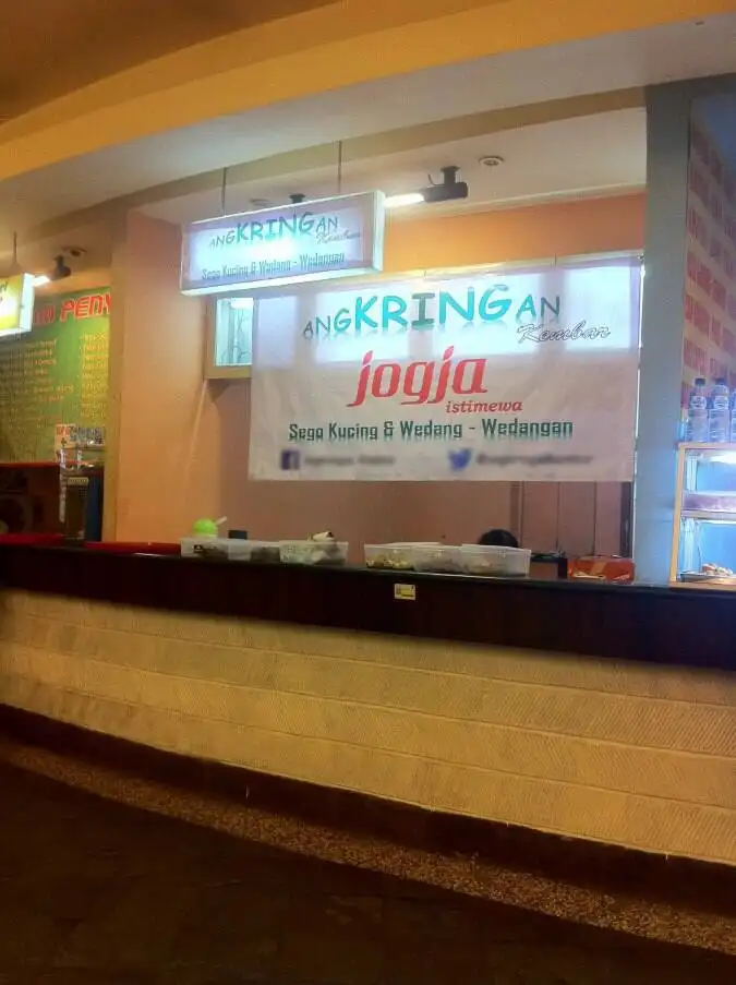 Angkringan Kembar Jogja Istimewa