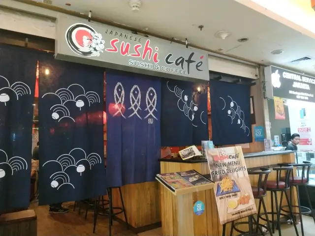 Gambar Makanan Sushi Cafe 5