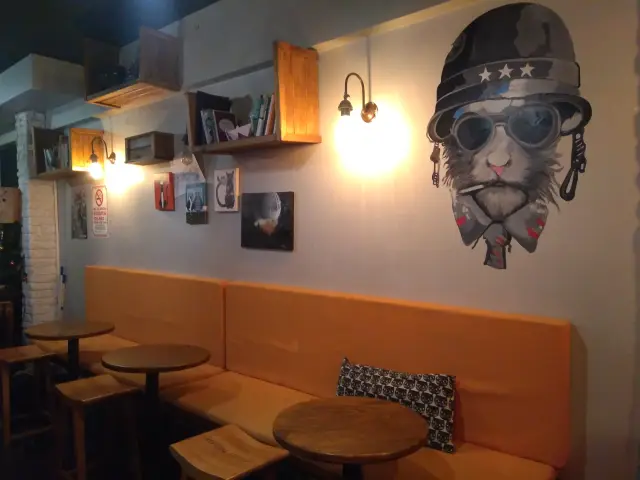 Le Chat Noir Coffee Shop'nin yemek ve ambiyans fotoğrafları 12