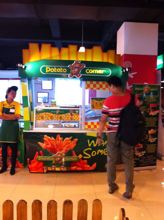 Harga menu Potato Corner terbaru 20222023 di The Food Hall, Kebon