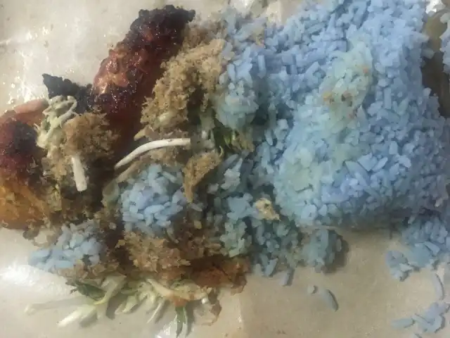 Nasi Kerabu Golok (Kak Jah) Food Photo 12