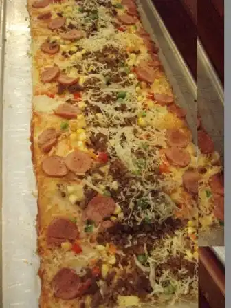 Gambar Makanan Pizza Romas 1