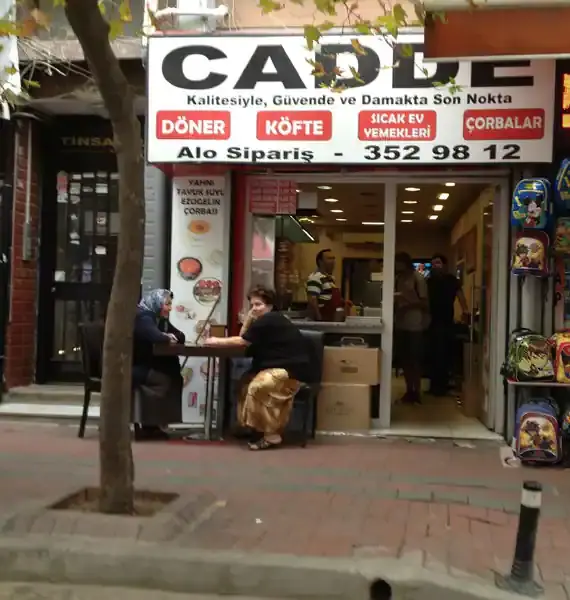 Cadde Döner Köfte'nin yemek ve ambiyans fotoğrafları 3