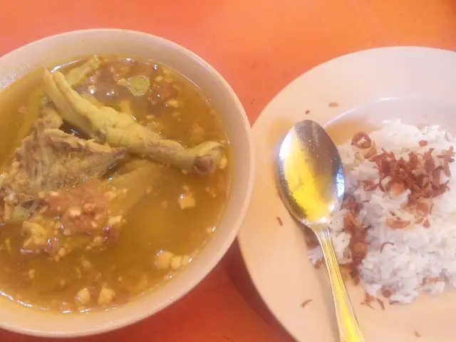 Gambar Makanan Soto Ayam Ceker Suroboyo 2