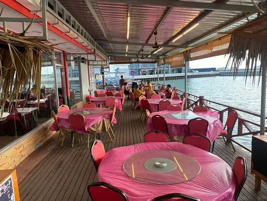 Jesselton Point Seafood Restaurant