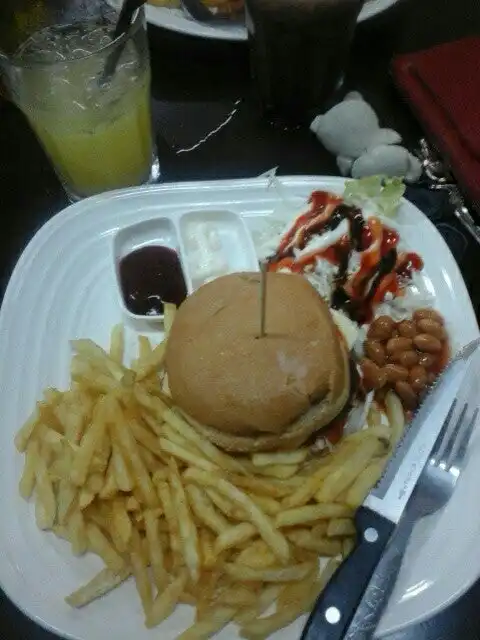 Pak Teh Burger Food Photo 10