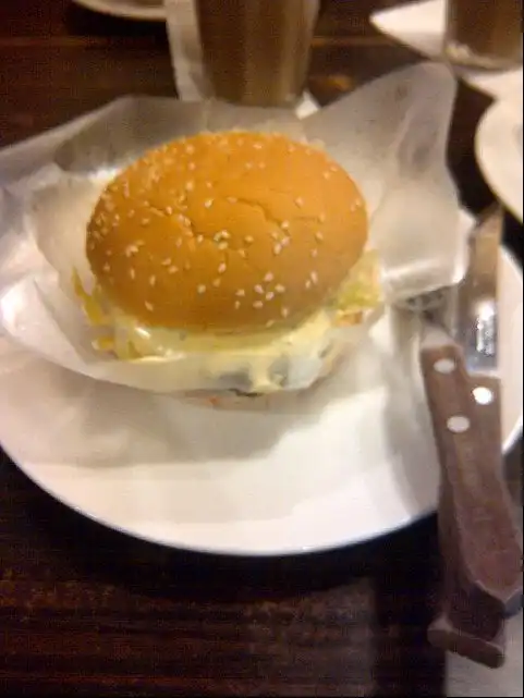 Gambar Makanan DeJons Burger & Torry Coffee 7