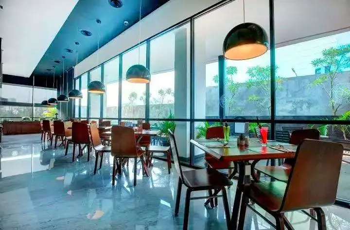 Gambar Makanan Clay's Resto & Cafe - Hotel NEO Tendean 11