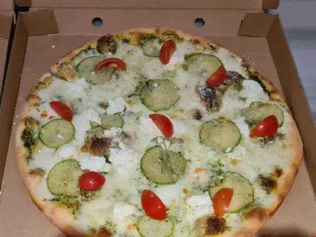 Pizza Nella İtaliano'nin yemek ve ambiyans fotoğrafları 12