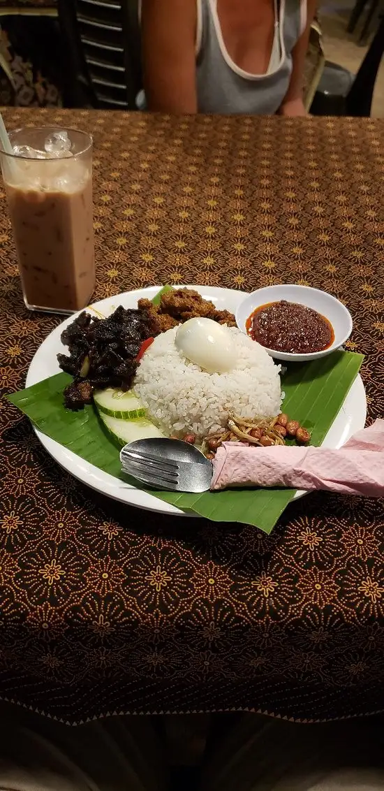 Nasi Lemak Ultra  Imut's Hall & The Black Kitchen Food Photo 1