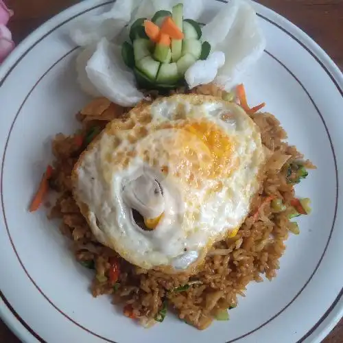 Gambar Makanan Nasi goreng dan ayam betutu Bang JAK, Nusa Dua 13