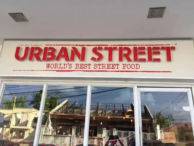 Urban Street Food Photo 10