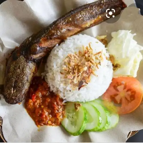 Gambar Makanan Pecel Lele n Ayam Vinchy, Bogor Selatan 4