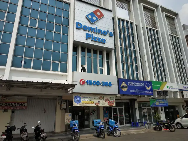 Gambar Makanan Domino's Pizza 3