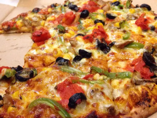 Domino's Pizza Food Photo 17