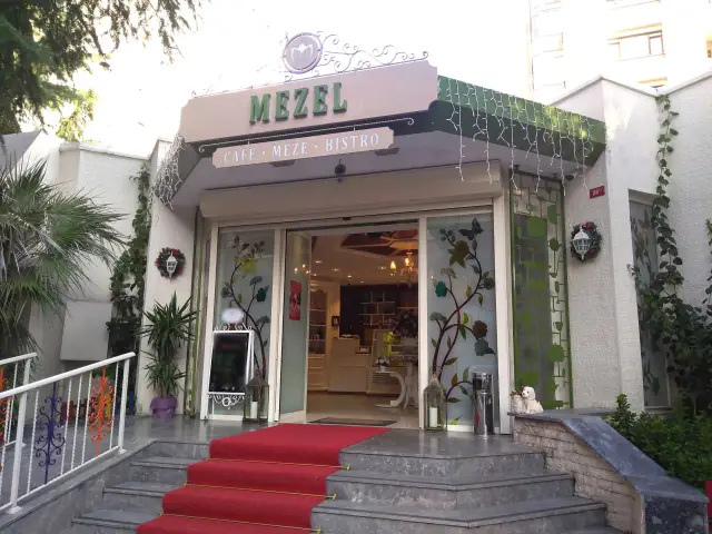 Cafe Mezel'nin yemek ve ambiyans fotoğrafları 4