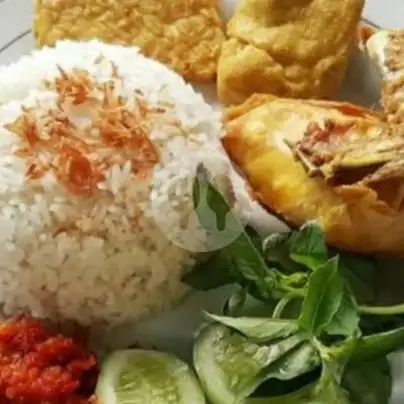 Gambar Makanan Ayam Penyet Cabe Ijo Mama Mimi, Bantul 16