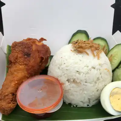 NASI LEMAK AYAM KENTUCKY XL