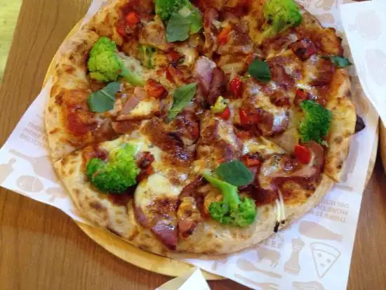 Tino's Pizza Express Food Photo 2