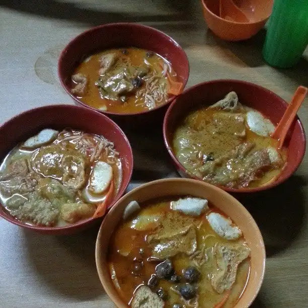 Jalan Ipoh Curry Mee Food Photo 2