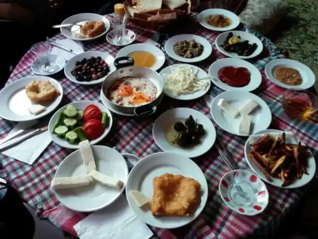 Hacı Arif Osmanlı Sofrası'nin yemek ve ambiyans fotoğrafları 14