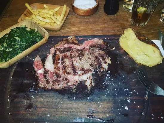 Nusr-Et Steakhouse Sandal Bedesteni'nin yemek ve ambiyans fotoğrafları 40