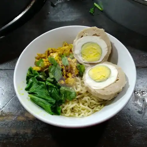 Gambar Makanan Bakso Rusuk & Mie Ayam Taliroso, Demangan Baru 11