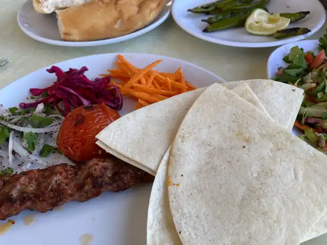 Tarsus Çilek Lokantası'nin yemek ve ambiyans fotoğrafları 2