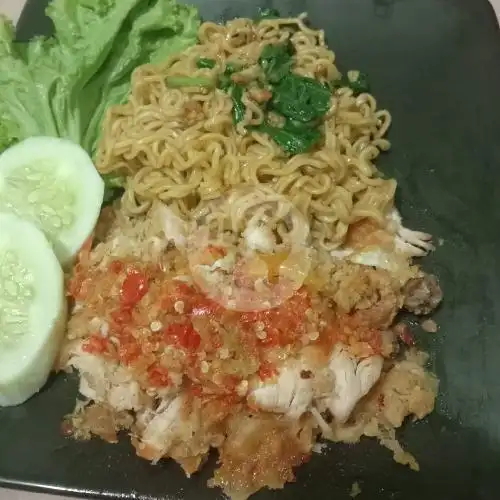 Gambar Makanan Ayam Geprek Refa, Jl. Gubeng Klingsingan 2/26 5