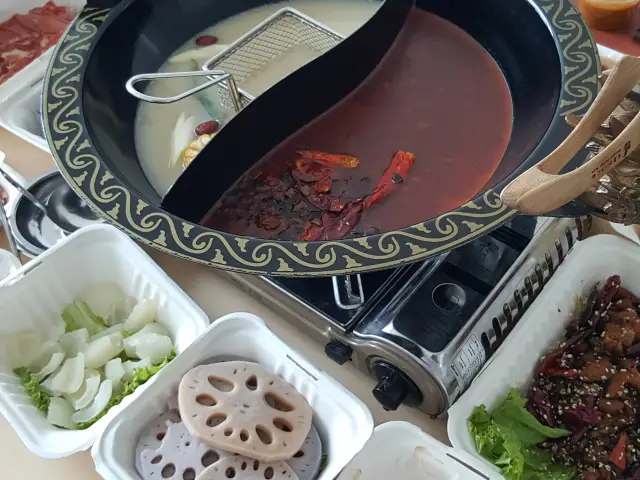 Gambar Makanan Chong Qing Hot Pot 12