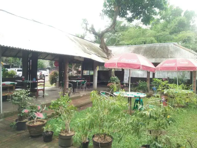 Gambar Makanan Nasi Timbel Saung Kuring 9