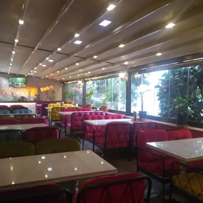 Shayna Cafe Bahçe