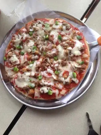 don pepes pizza & chicken spinners Food Photo 3
