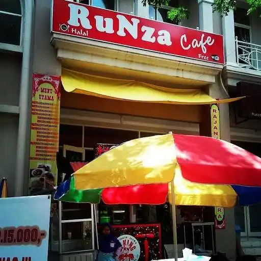 Gambar Makanan Runza Cafe 1