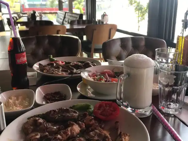 Gül Et Restaurant & Kasap'nin yemek ve ambiyans fotoğrafları 12